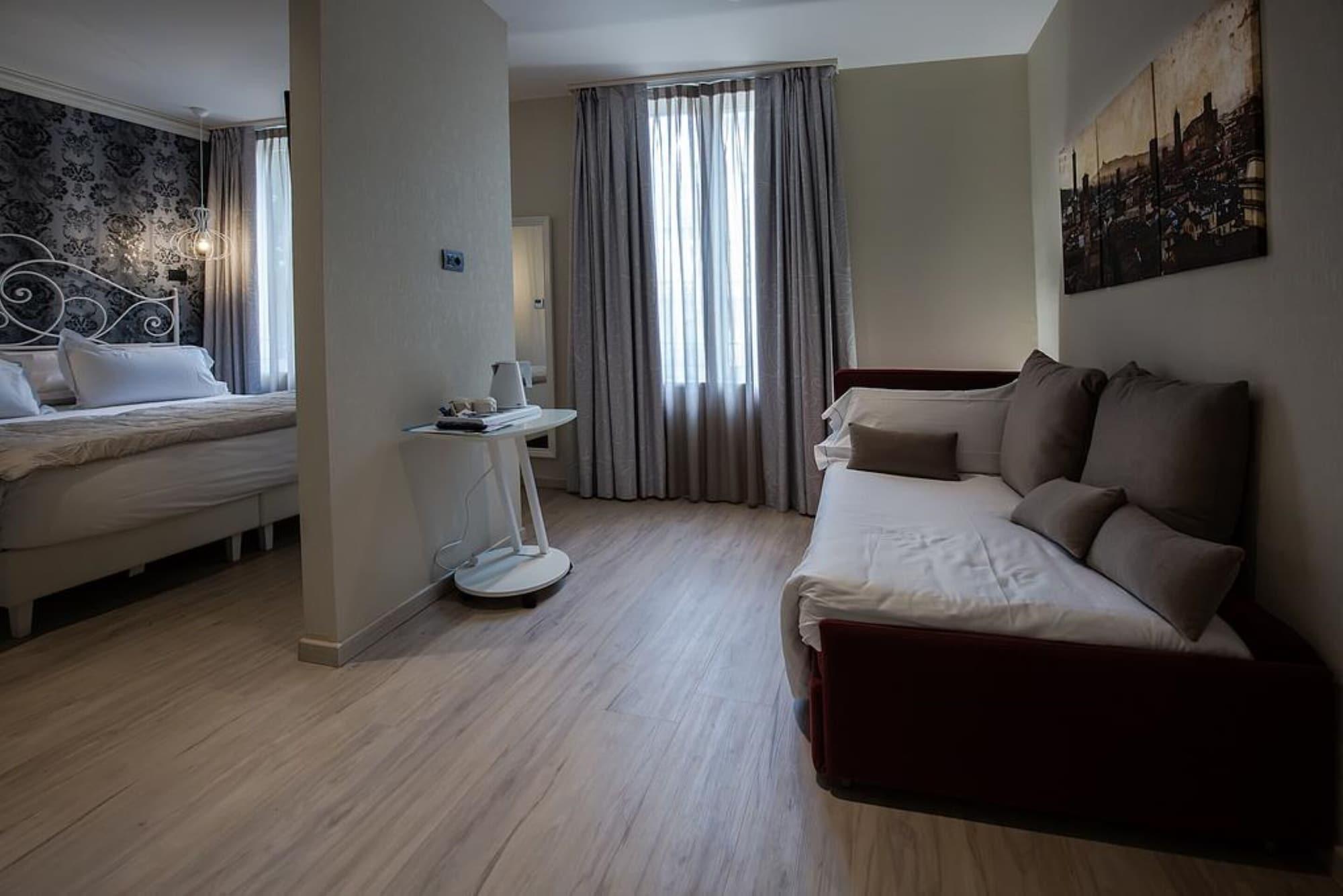 בולוניה Zanhotel Regina מראה חיצוני תמונה